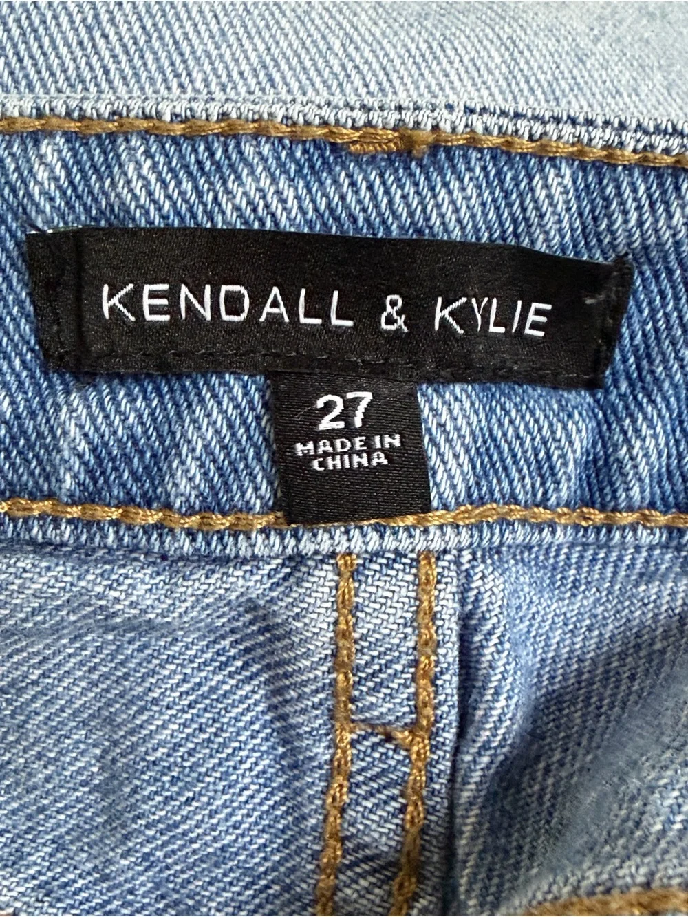 Kendall & Kylie Distressed High Rise Frayed Hem Straight Leg Crop Jeans Size 27